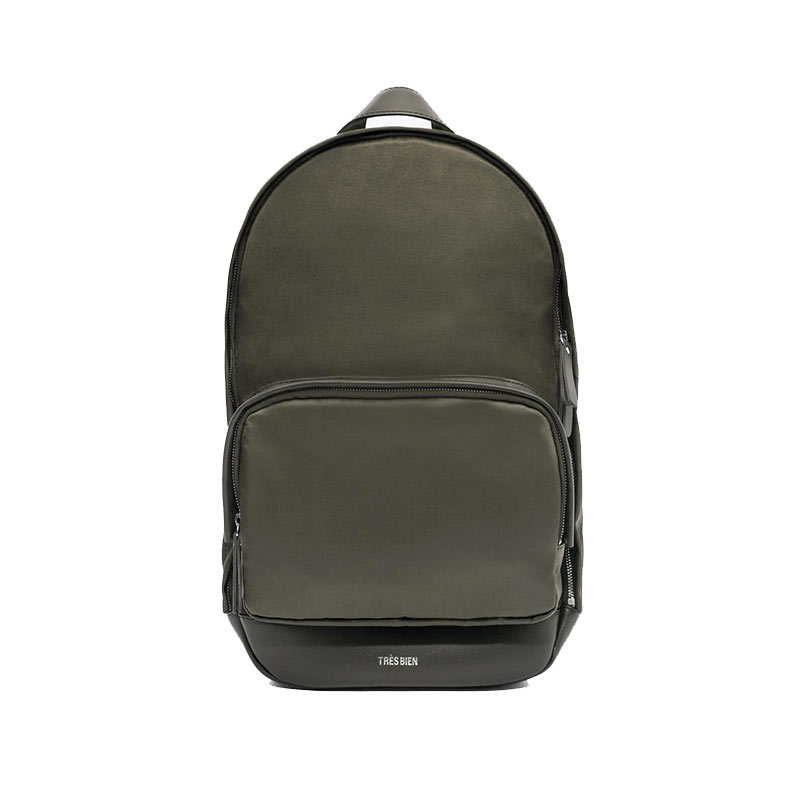 plain_backpack_1b